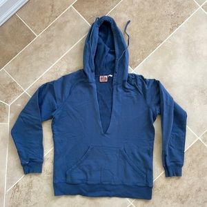 Y2K JUICY COUTURE HOODIE v neck Sweatshirt vintage purple pocket very cute!